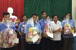 Tặng quà cho 20 công nhân Geru Star